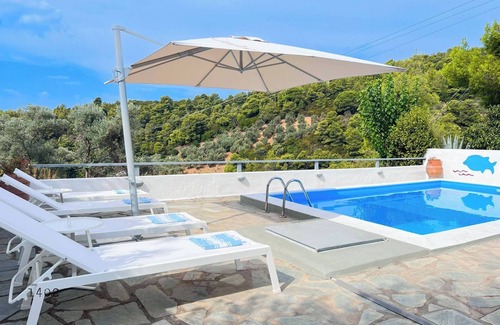 Achladies Villa | Villa Kosmos, wonderful villa with pool near 3 bea