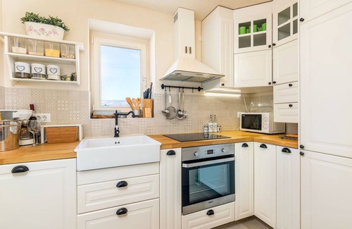 Lupoglav House | VILLA KURIOZA - ECO STONE VILLA WITH HEATED POOL - IDEAL FOR FAMILY VACATIONS