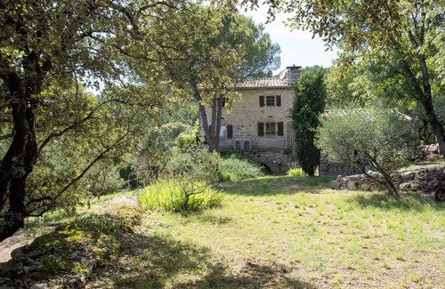 Les Vans Villa | Villa 'L'Elzède' with Mountain View, Private Pool and Wi-Fi