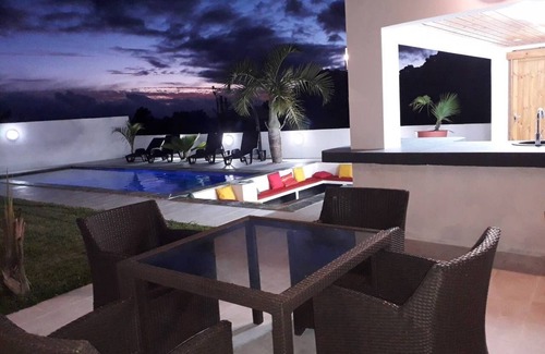 La Riviere Saint-Louis Villa | Villa l'islet of the south with swimming pool