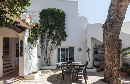 Cala d'Or Villa | Villa 'La Chamade' with Sea View, Private Pool and Wi-Fi