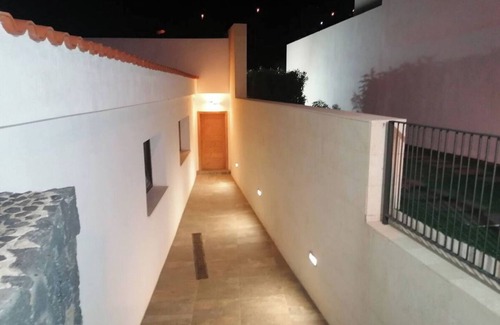 Candelaria Villa | VILLA "LA FLORIDA" - WONDERFUL VIEWS - POOL - WIFI