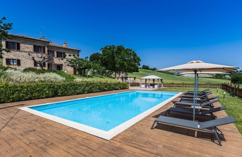 Ripatransone Villa | Villa La Fonte 14 with pool in the hills of Ripatransone, just 15 minutes from the Adriatic Sea