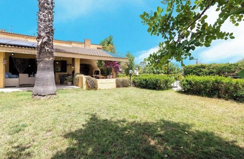 Alghero Villa | VILLA LA PRIMERA WITH PRIVATE POOL 5 km from the sea