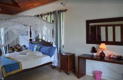 Thiranagama Villa | Villa Lagoona, Hikkaduwa