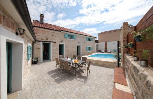 Donje Rastane Villa | Villa Lapis ZadarVillas