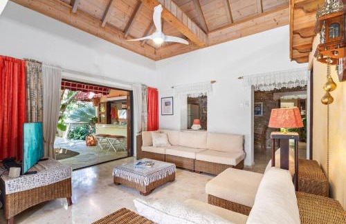 Savaneta House | Villa Laurence - Steps To Ocean Bliss By Lucha