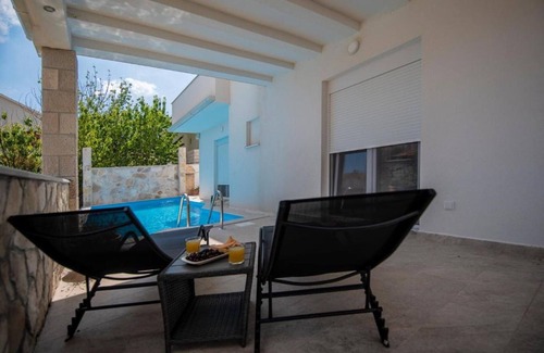 Ravno Apartment | Villa Lavanda - One Bedroom Apartment with Balcony A3