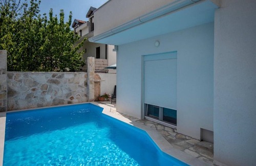 Ravno Apartment | Villa Lavanda - Two Bedroom Apartment with Balcony A2