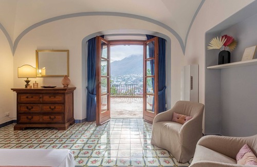 Lacco Ameno Villa | Villa Le Pagine Bianche