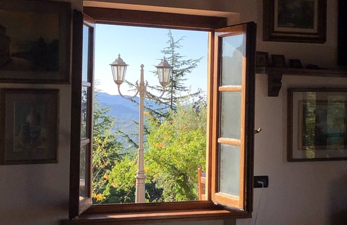 Corsanico House | VILLA LE QUERCE, earthly paradise in the hills of Versilia