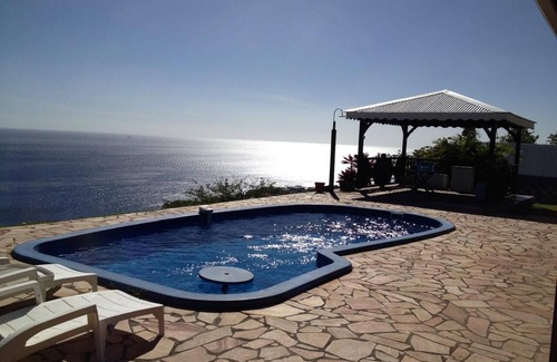 Schoelcher Villa | Villa Le Rayon Bleu, sea view from the moment you wake up!