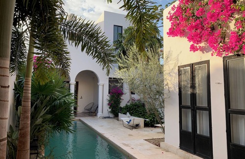 Barrio de Santiago House | Villa Leonie - Serene & elegant historical 4bed home in superb location.