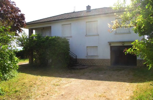 Charnay-les-Macon Villa | Villa LePerthuis