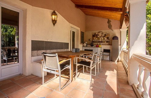 Draguignan Villa | Villa 'Les Clémentines' with Pool, Garden, Terrace & Wi-Fi