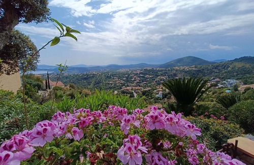 Les Issambres Villa | Villa Les Issambres, 4 bedrooms, 8 persons