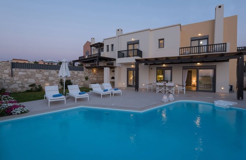 Panormos Villa | Villa Levanda,pool, walking distance from the beach and shops ,no car needed!