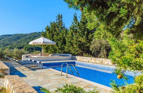 Skopelos Villa | Villa Levanda - Three Bedroom Villa, Sleeps 5