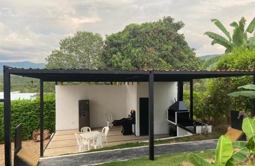 Melgar Villa | Villa lili, Carmen de Apicala condominio San Simon