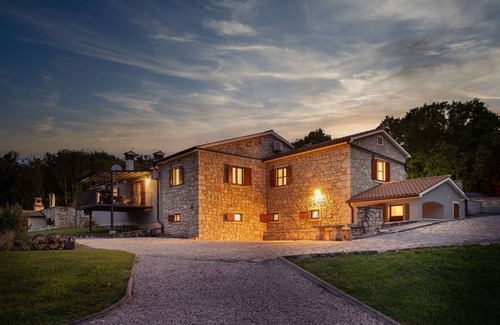 Krsan Villa | Villa Lilium mit privatem Pool und Wellness