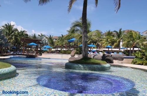 Monterrico Villa | Villa los Cabos Monterrico