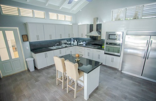 Los Lagos Villa | Villa Los Lagos, Spacious Family Priate Patio w/BBQ and close to Minitas Beach