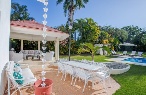 Los Lagos Villa | Villa Los Lagos, Spacious Family Priate Patio w/BBQ and close to Minitas Beach