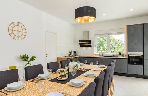 Skatari Villa | Villa Lotus with Heated Pool