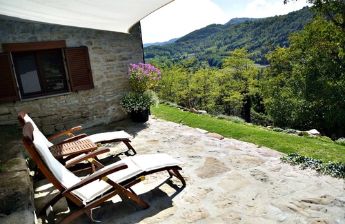 Saliceto Villa | Villa Lucciola With Outdoor Heated Private Pool And Jacuzzi