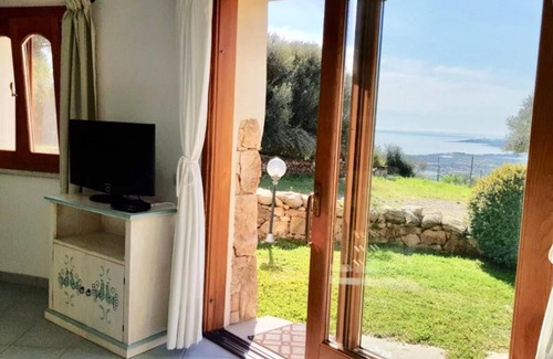 Luddui Apartment | Villa Luddui L2 with garden sea view