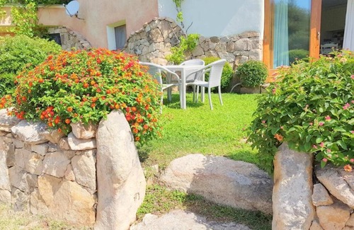 Luddui Apartment | Villa Luddui L2 with garden sea view