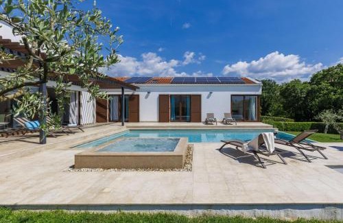 Sveti Petar u Sumi Villa | Villa Luna Bianca by Interhome