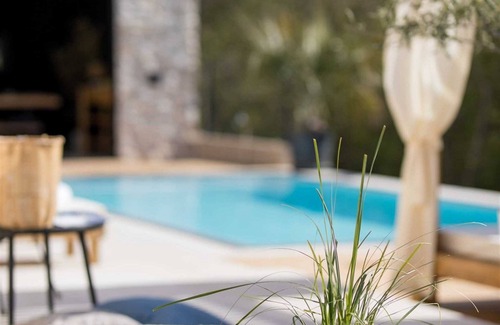 Zupanje Villa | Villa Luna with heated swimming pool & E-bikes