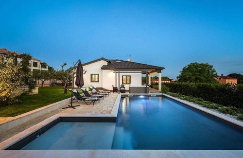 Kastelir Villa | Villa Lunasol & Pool in Kaštelir