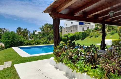 Santa Maria Huatulco Villa | Villa Magica in Mexico!