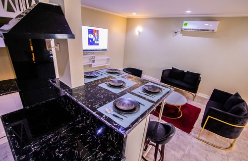 Douala Hotel | Villa Magnum! The whole complex, in a quiet area, makes for a satisfying stay.
