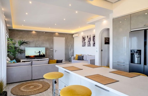 Karterados Villa | VILLA MAKRILIS WITH PRIVATE JACUZZI