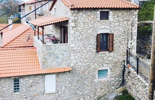 Dimitsana House | Villa Malevi