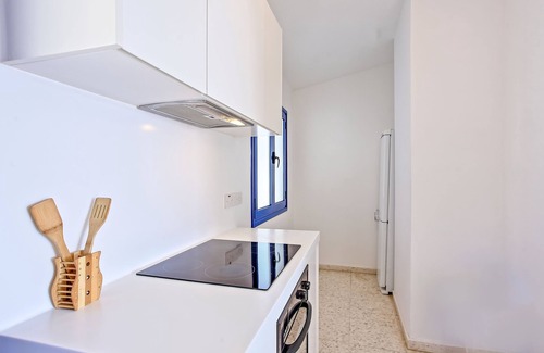 Prodromi Villa | Villa Mandalarosa, Latchi - a villa that sleeps 8 guests in 3 bedrooms