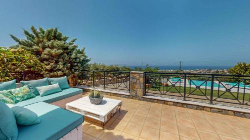 Vathianos Kampos Villa | Villa Manetti with Private Pool and Garden by Hospi