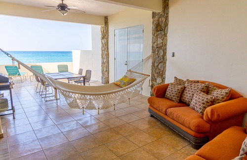 Stella Villa | Villa María - Oceanfront - 8 guests - pet friendly - at Stella, Rincón
