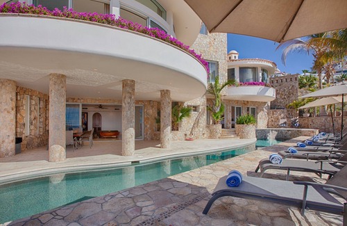 Pedregal Villa | Villa Marcella - Beachfront Villa