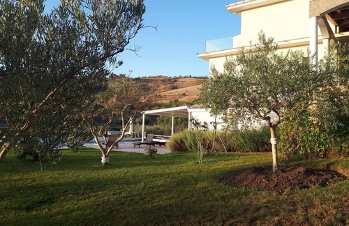 Aragona Villa | Villa Maria for 6 adults and 4 children