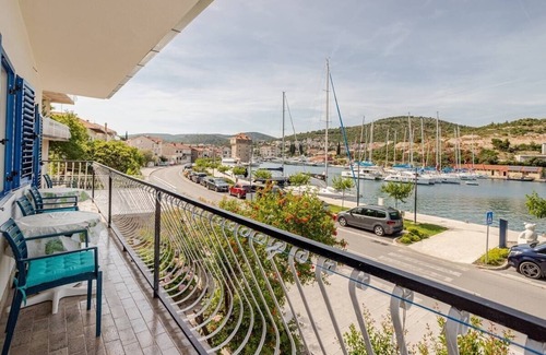 Marina Apartment | Villa Maria - Seafront property in Marina