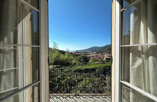 La Foce Villa | Villa Marinasco by VILLASRETREATS Whirlpool Seaview, WiFi, BBQ near 5 Terre