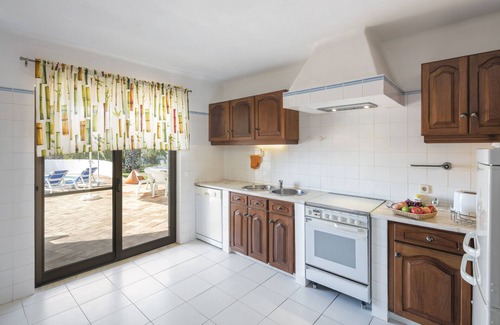 Lagoa e Carvoeiro Villa | Villa Marinha - Villa within walking distance of beautiful beach near Carvoeiro