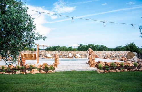 Mottola Villa | Villa 'Mario Pool and Relax' with Private Pool, Wi-Fi and Air Conditioning