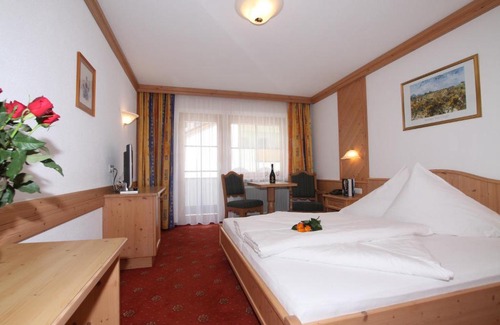Ischgl Bed & Breakfast | Villa Mark