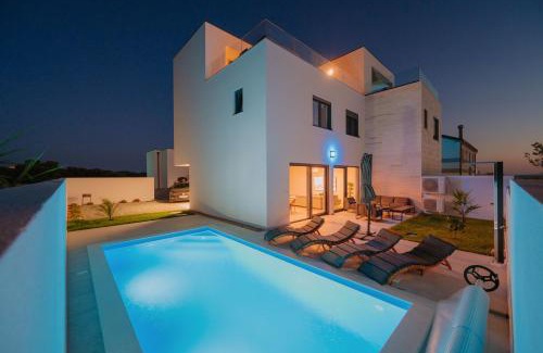 Kolan Villa | Villa Mars