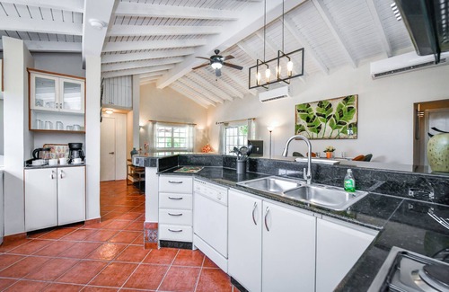 Shiribana House | Villa Martha - 3BR Villa